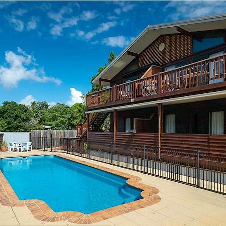 The Villas - Hervey Bay - 2 Separate Villas Urangan エクステリア 写真