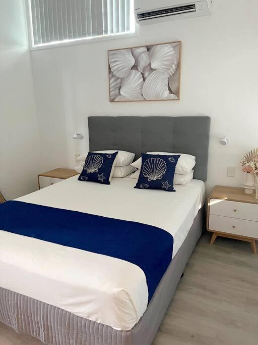 The Villas - Hervey Bay - 2 Separate Villas Urangan エクステリア 写真